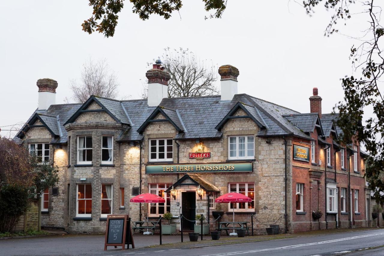 The Three Horseshoes East Worldham Alton  Bagian luar foto