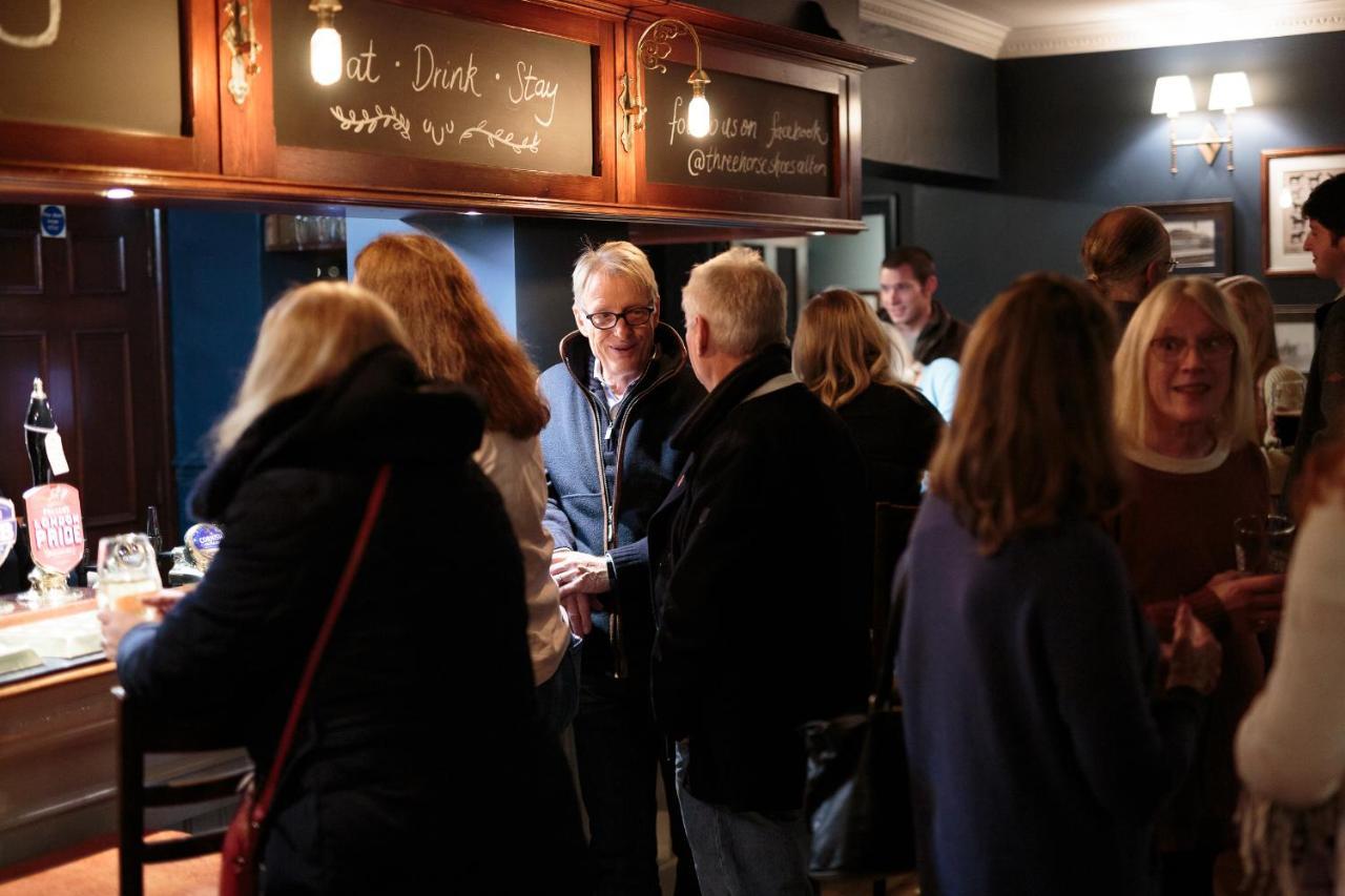 The Three Horseshoes East Worldham Alton  Bagian luar foto