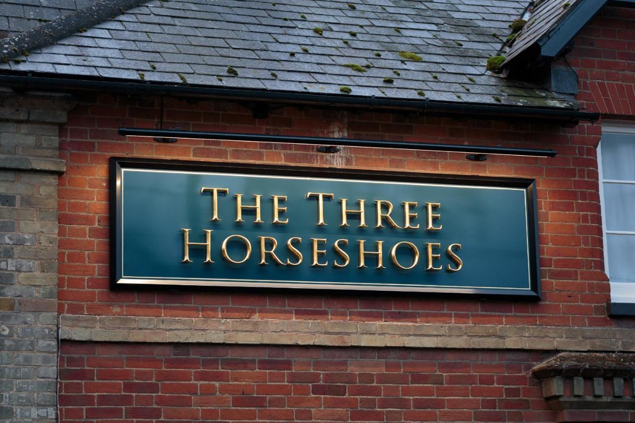 The Three Horseshoes East Worldham Alton  Bagian luar foto